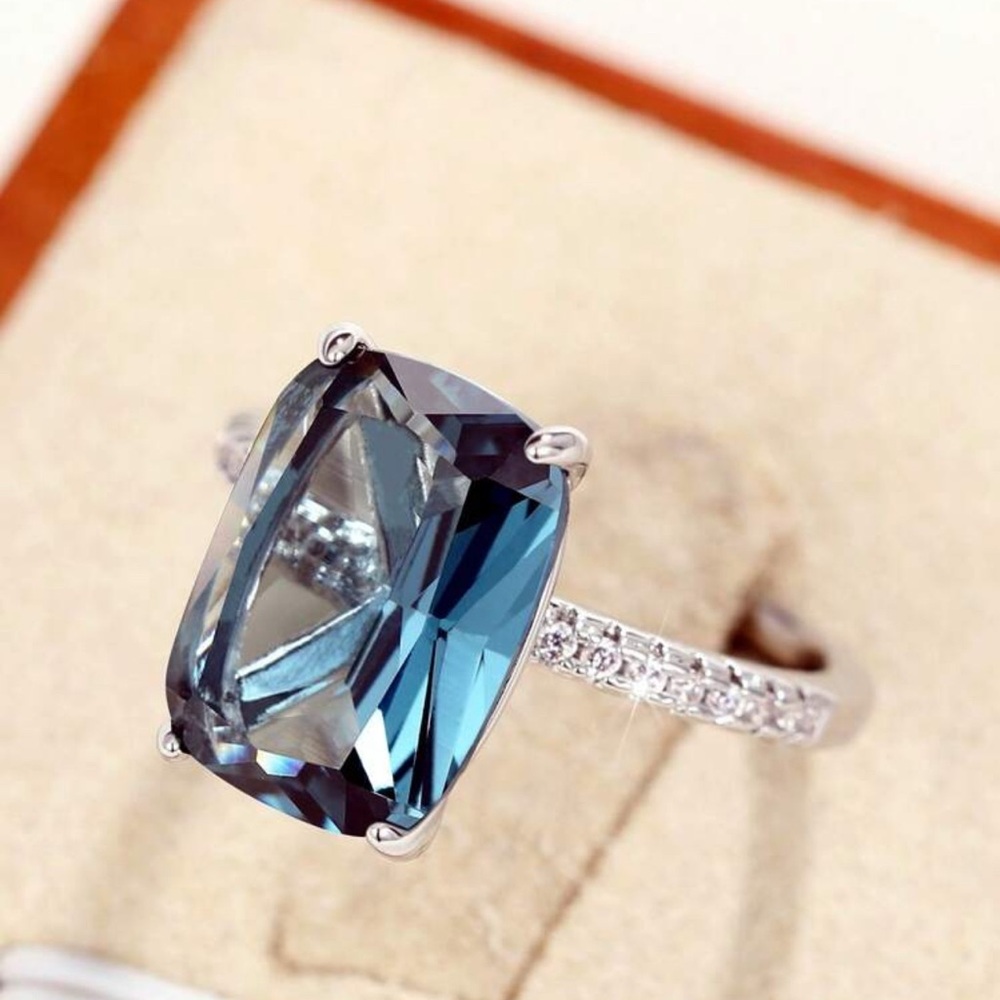 WEDDING RING BRIDAL RING ENGAGMENT RING - Picture 4 of 4